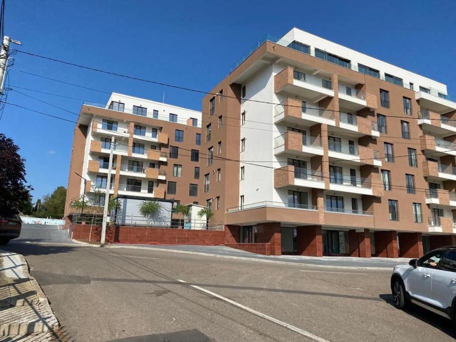 Shi Ti Junior Suite Iasi Exteriör bild